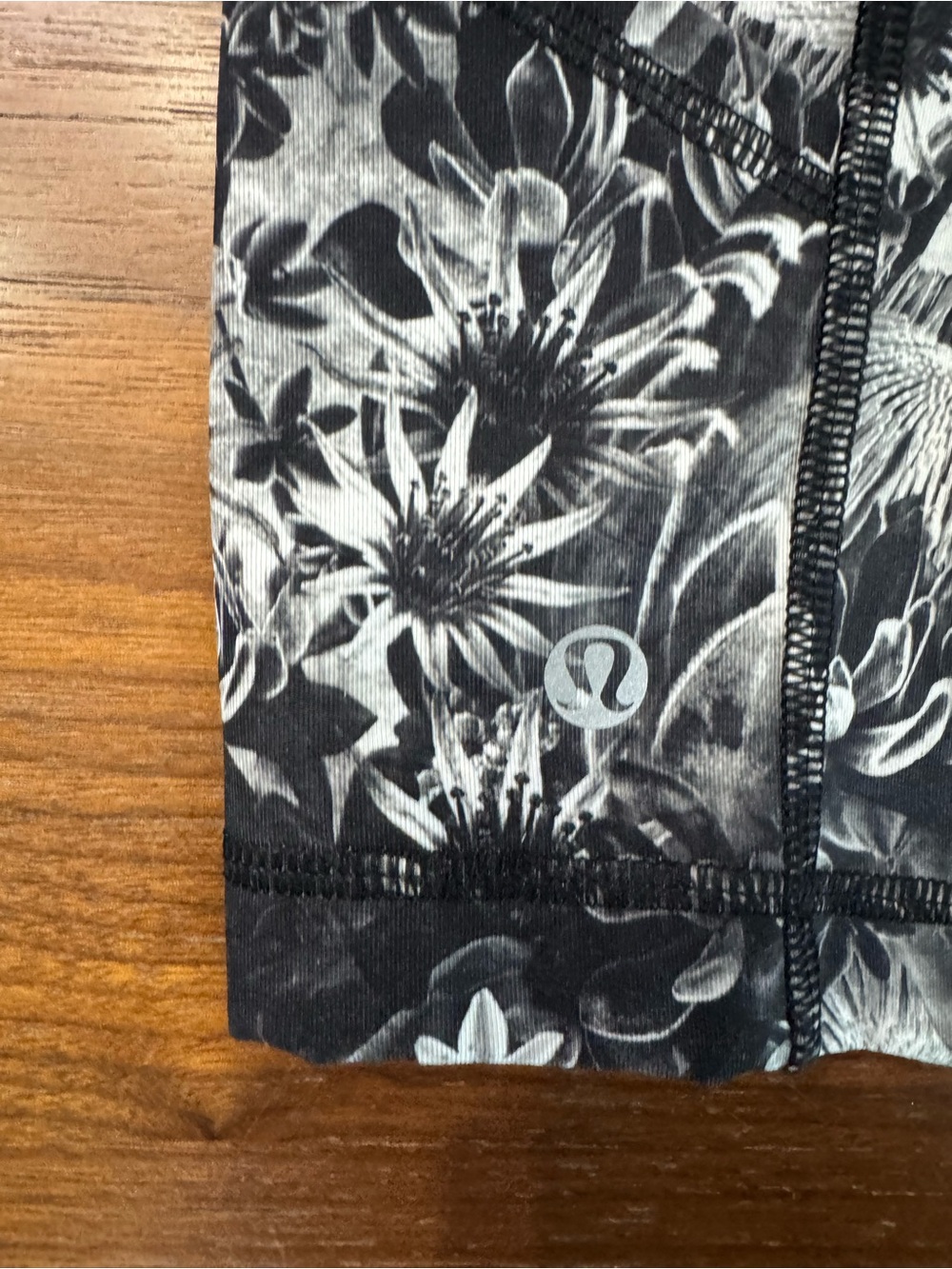 Women's Lululemon Black Floral Active Shorts with Pink Waistband - Picture 3 of 3